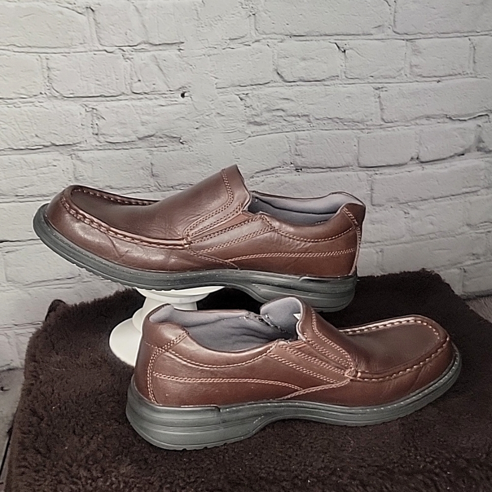 Clarks soft cushion with ortholite Dk Brown Leather slip-ons Mens 10.5